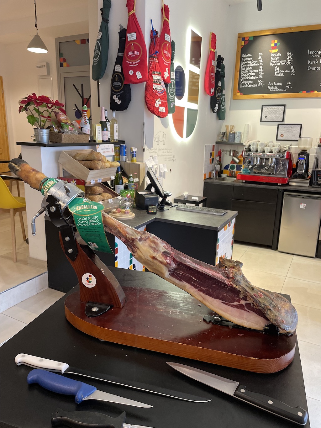 Jamon_Iberico_Caballero_1